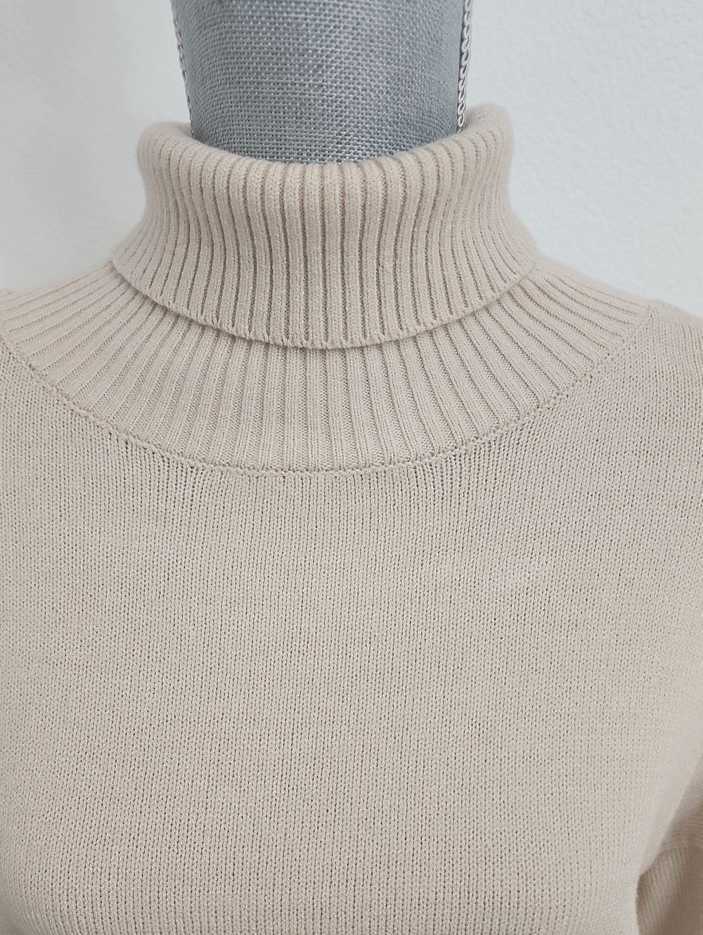 Forever 21 NWT Cozy Ribbed Turtleneck Sweater Dress Size 0X - Picture 2 of 9